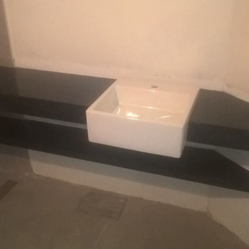 Balcão de Granito para Banheiro Rio Pequeno - Balcão de Granito na Cozinha